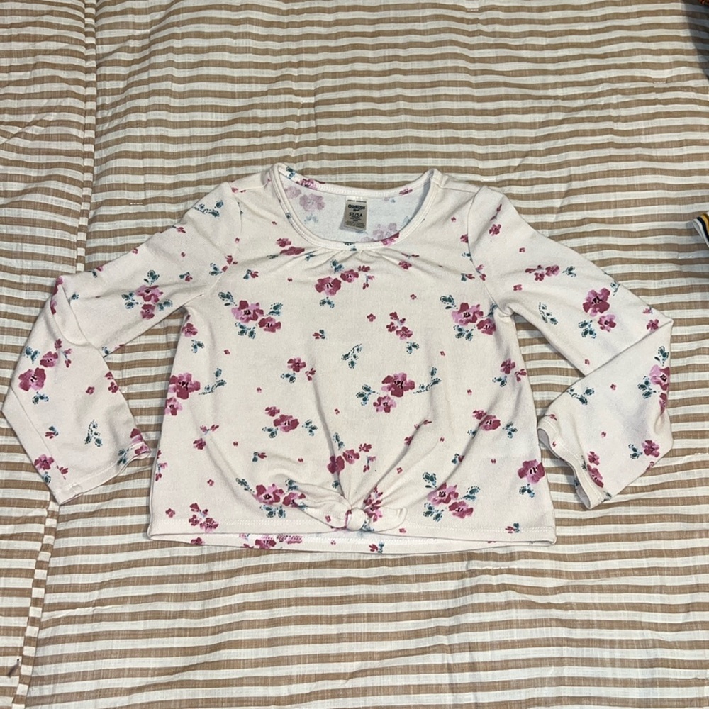 New OshKosh B’gosh 5T Long Sleeve Crop Top